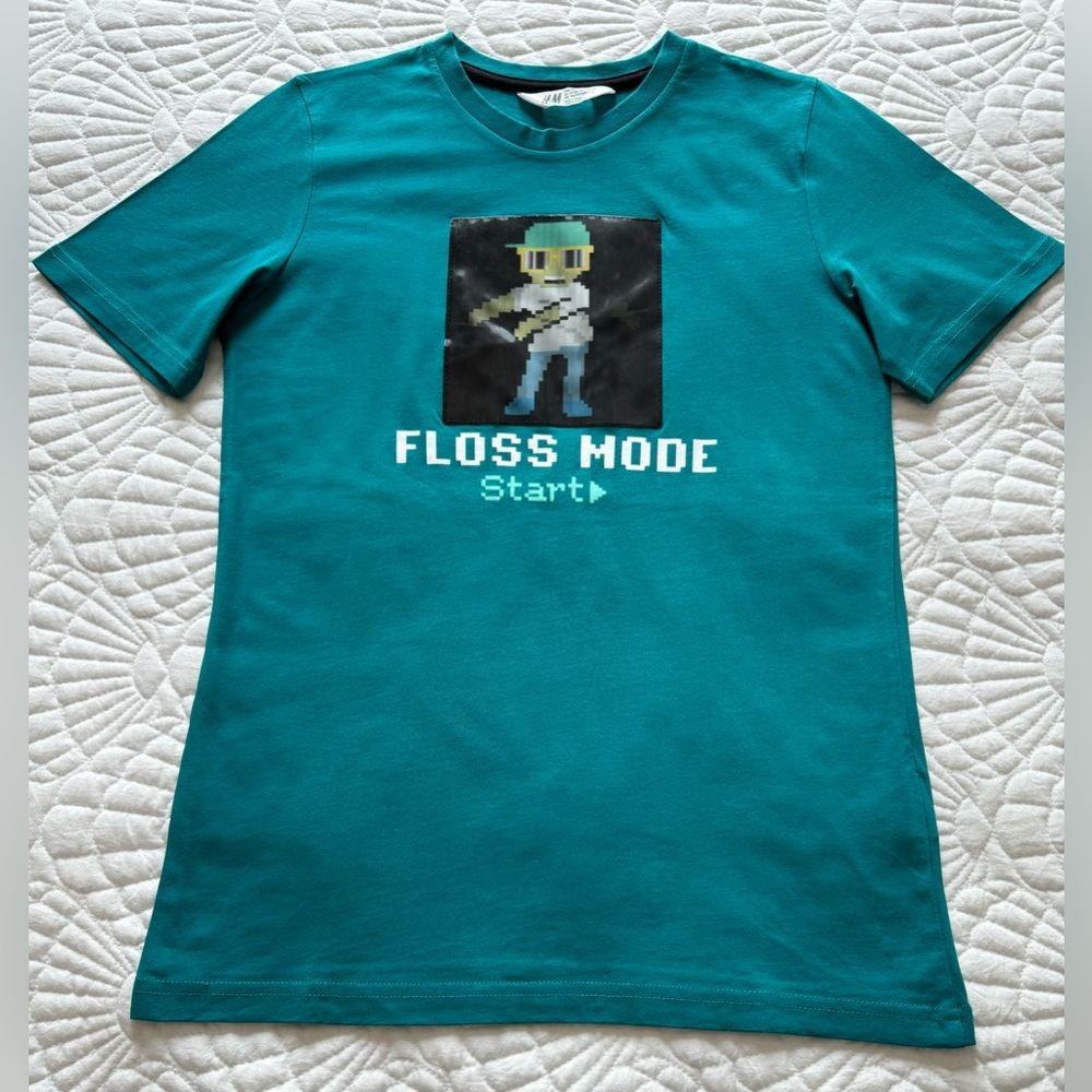 H&M T-Shirt Holographic - Kids Size 10-12